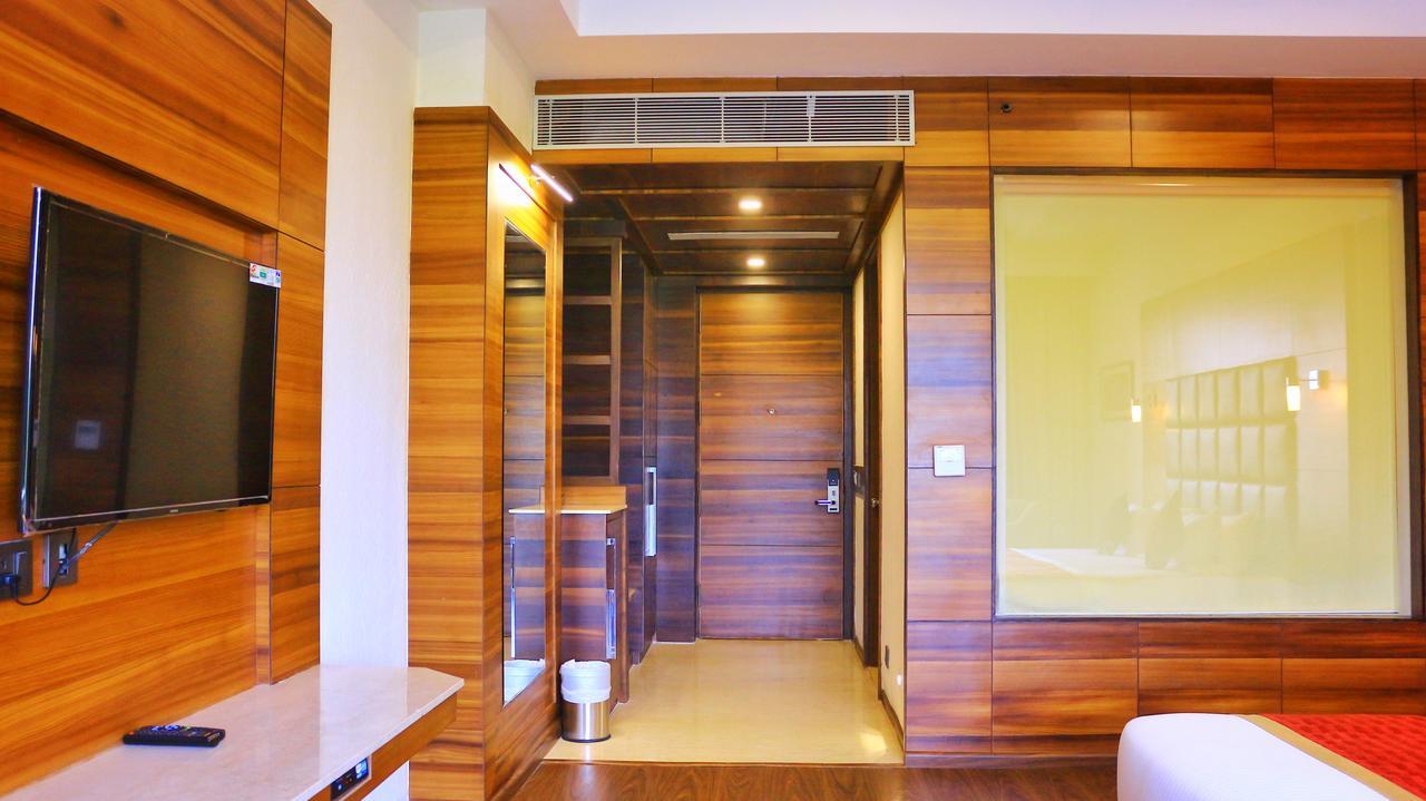 City Park Resort Bahadurgarh Exterior photo