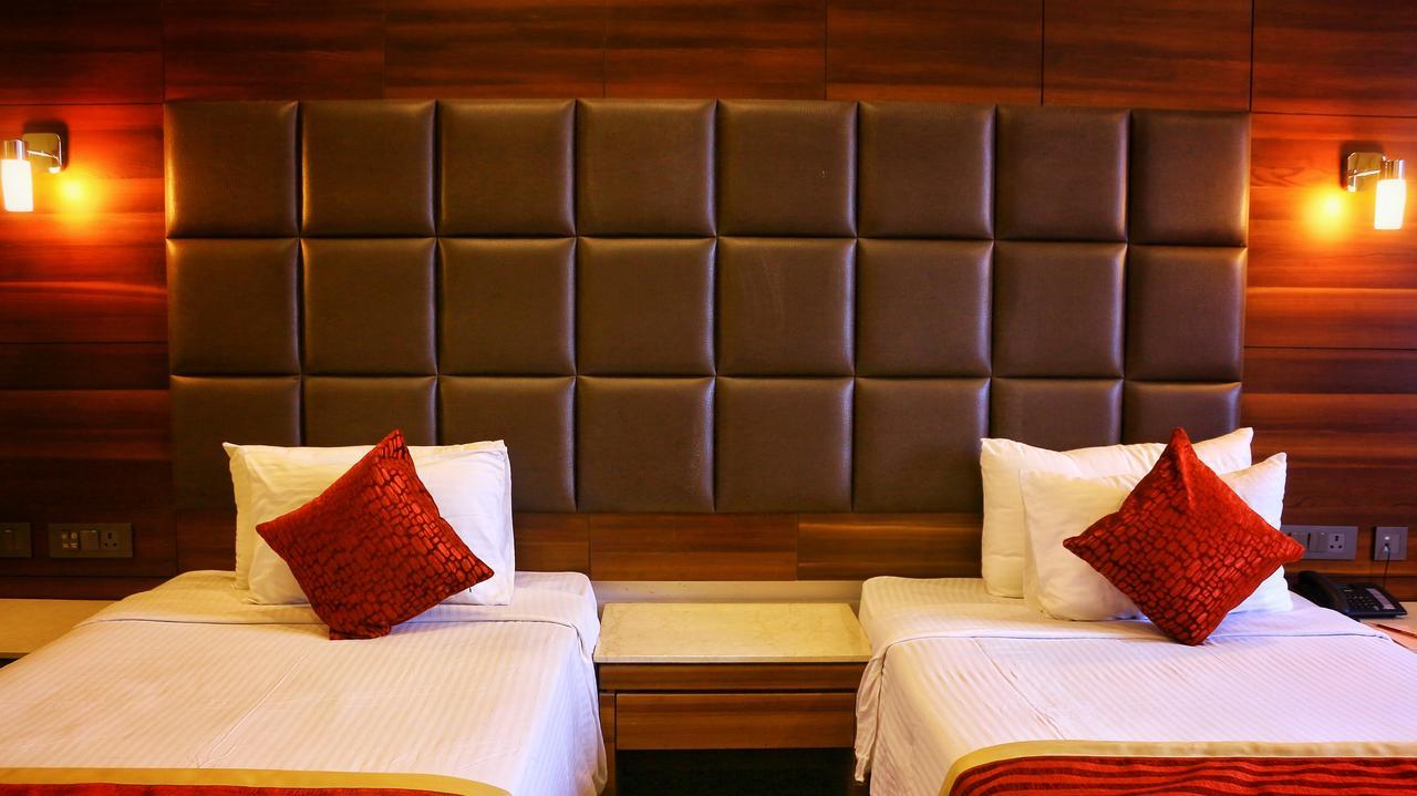City Park Resort Bahadurgarh Exterior photo